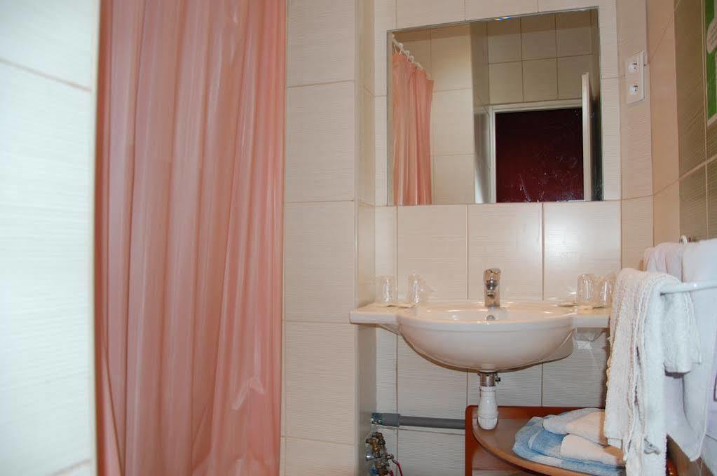 Hotel Louvre Vincenette ルルド エクステリア 写真
